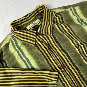 Tommy Bahama Silk Shirt Mens Medium Green Yellow‎ Crab Print Tropical Vacation